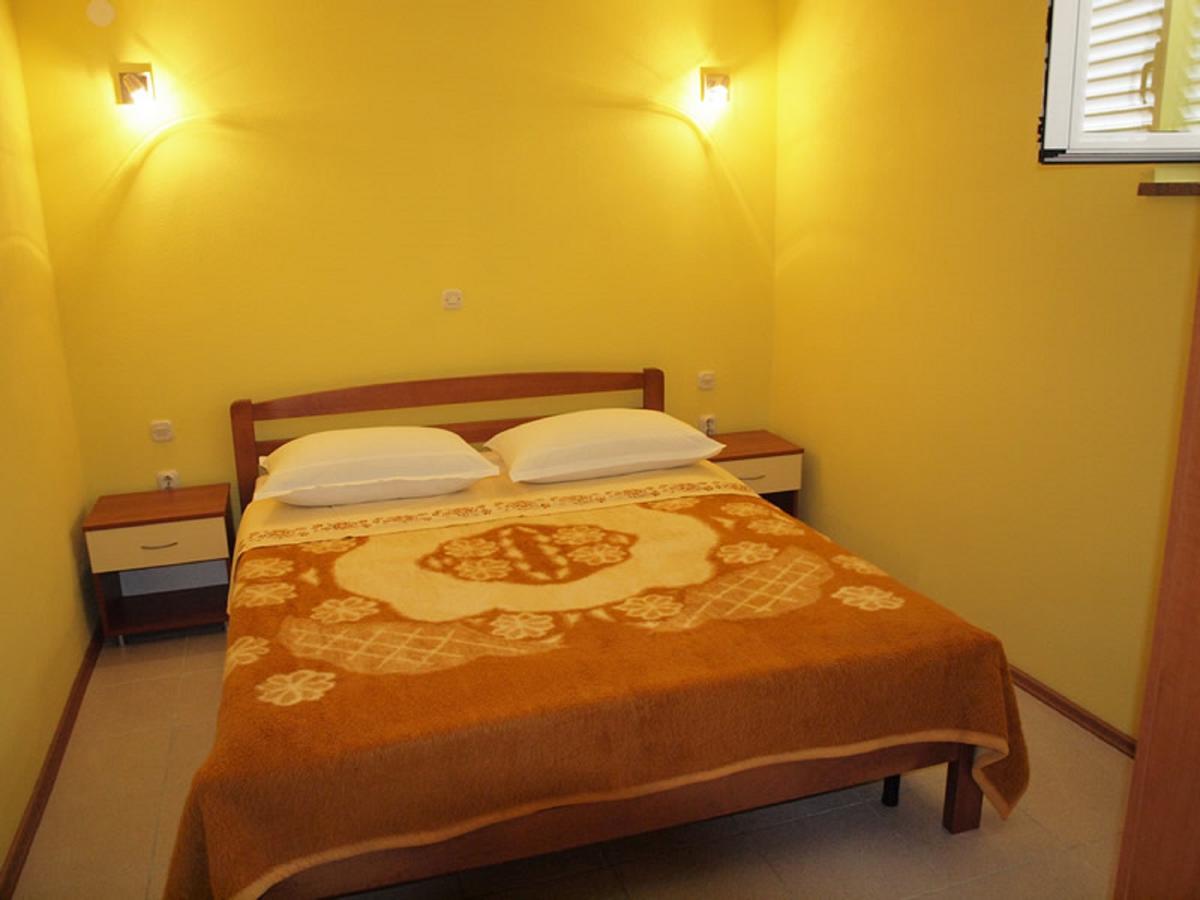 Apartments & Room Masa Starigrad Paklenica Buitenkant foto